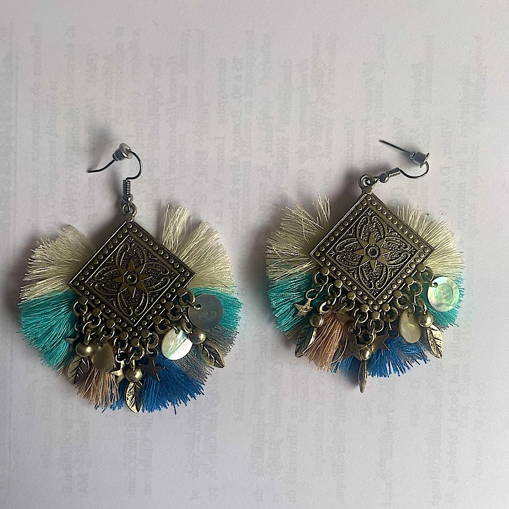 🩷 Gorgeous Bohemian Fringe Earrings with Silver Accents - from Barcelona, Spain